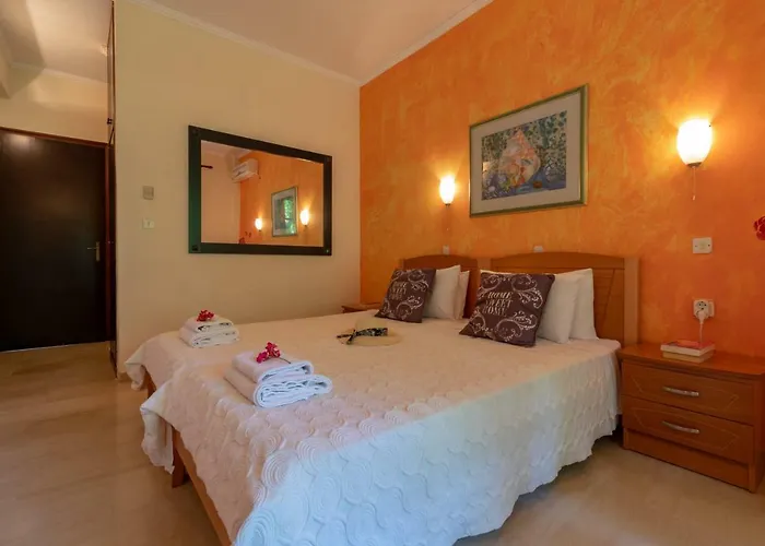 Litsa Апартаменты *