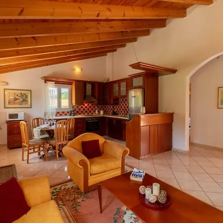 Litsa Apartament Ermones