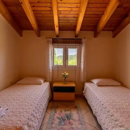 Litsa Apartament Ermones