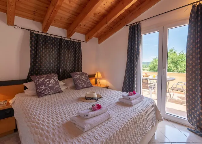 Διαμέρισμα Litsa